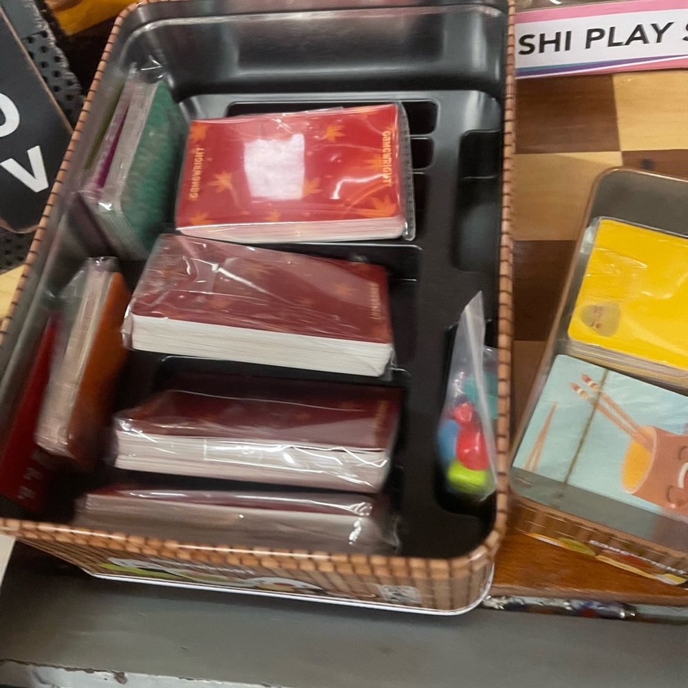 Sushi 🍣
Bundle - Picture 8 of 10